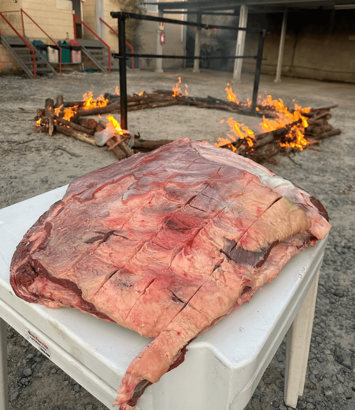 Costela bovina assada na brasa